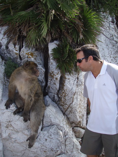 Dan and the Ape